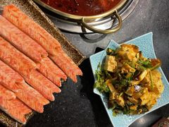 -顶顶汤火牛排火锅·经典铜锅涮肉