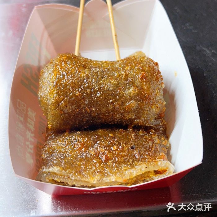 环联1904火车夜市烤苕皮图片