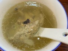 墨鱼肉饼汤-老南昌粉面馆(绳金塔店)