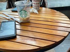 露天位-星巴克臻选(深圳嘉里建设广场店)