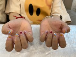 -斯馨·健康美甲美睫