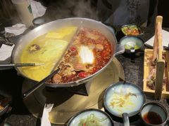 -湊湊火锅·茶憩(新中关购物中心店)
