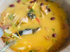 -抚仙湖生态石锅鱼野生菌(告庄店)