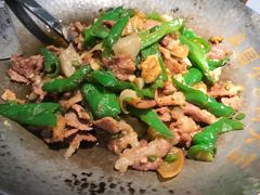 -费大厨辣椒炒肉(万家丽一店)
