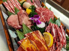 -明洞阿姨·韩式酱蟹烤肉·创意料理(三元桥店)