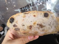 核桃提子法包-PAPER STONE BAKERY(天汇广场店)