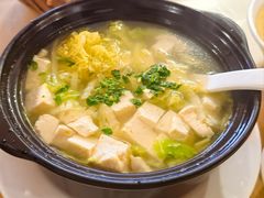 砂锅豆腐-闫家驴肉老店(华电一校店)
