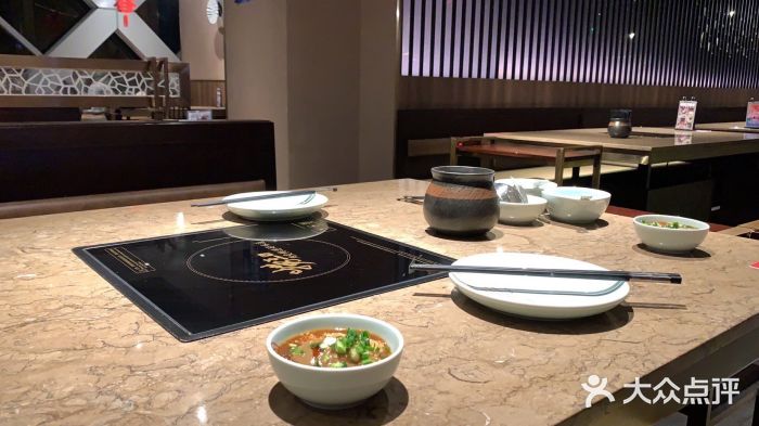 捞王锅物料理(四川北路店)大堂图片