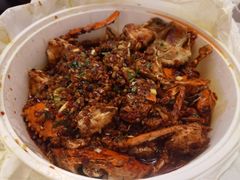-凤凰路何眼镜香辣蟹(花果园店)