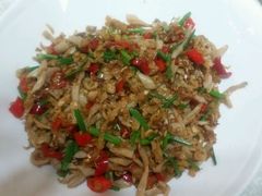 白辣椒炒鹅肠-不二舟食府(车站南路店)