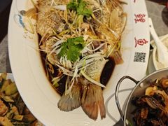 -鲁南仔·滕州炒鸡(经三路店)