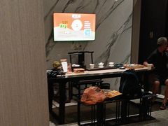 -忆江南·临江鱼馆