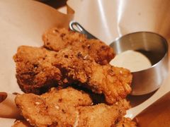 -三勾JJJ Burger&Coffee(梅溪湖店)