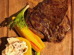 澳洲极佳牛小排-10號公馆专业果木牛排餐厅