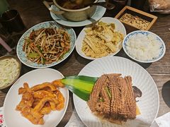 -魁盛居百年鲁菜馆(县西巷店)