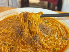 -柏合黄记豆腐皮饭店