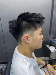 -米可造型烫发染发
