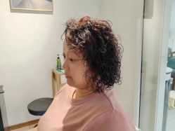 -东方美妍小鹏造型