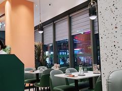 -西语·炭烧牛排(卓越中寰店)