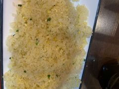 -虾弄弄海派小龙虾·牛羊蝎子火锅