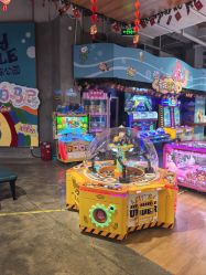 -探奇乐园蹦床公园(日月广场店)