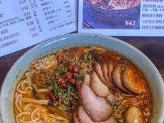 -粉家柳州螺蛳粉(杨宅路店)