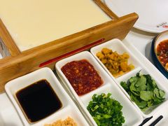-丁里羊肉小镇(太宁路口店)