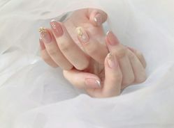 -EAST日式美甲美睫沙龙