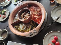 -滇釜火锅·能喝汤的火锅(车公庄店)