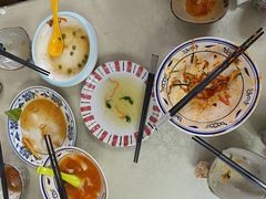 -天天向上素食餐厅(五台山店)