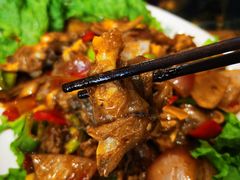 糊辣羊蹄-清真·益鑫羊肉手抓馆(花园北街店)