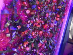 绝代双椒小嫩牛-热火朝天鲜切牛肉火锅(南强街巷店)