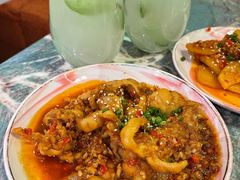 蒜香鸡脚-浩海火烧云傣家菜(京广店)