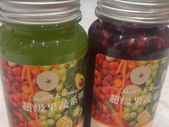 -沪上阿姨·臻选茶饮(上海环球港店)