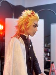 -星元素cosplay动漫摄影写真工作室