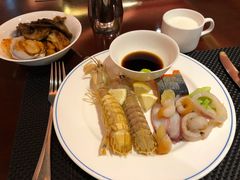 -天伦松鹤大饭店·欣妮咖啡