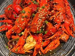 -肥肥虾庄·金牌油焖大虾(杨园滨江时代walk店)