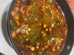 -牵人麻辣粉(粉巷店)