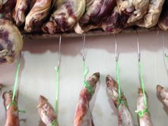 -阿婆情腊排骨火锅(金虹路店)