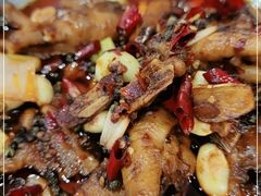 -江城燕子大排档(江汉路步行街店)