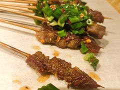 -街角等你.大连海鲜烧烤.经典铁板海鲜串(西安路店)