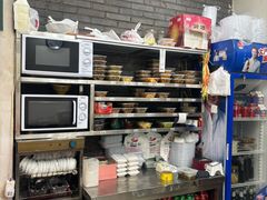 -湖南人家湘菜馆(镇江路店)