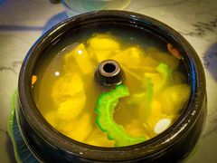 松茸汽锅鸡-中8楼风尚云南菜(颐堤港店)