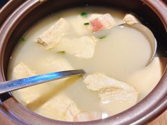 -小河盐帮·私家菜·烤鸭(三元桥·霄云路店)