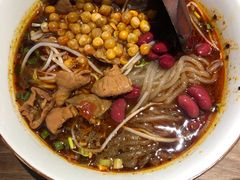 -麻婆婆白家肥肠粉(海岸城店)