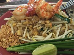 -Pad Thai Kratong Thong by ama