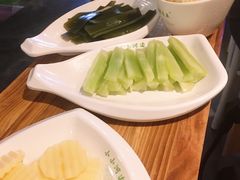 -小小河边鱼(天润城店)