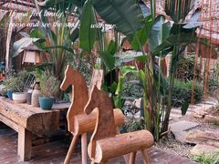 -桉树林A coffee 森林餐厅(三圣乡店)