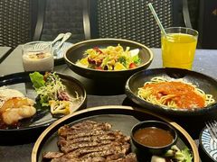 -STARRY CAFE & LOUNGE BAR(高新店)
