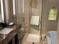 -青岛海尔洲际酒店